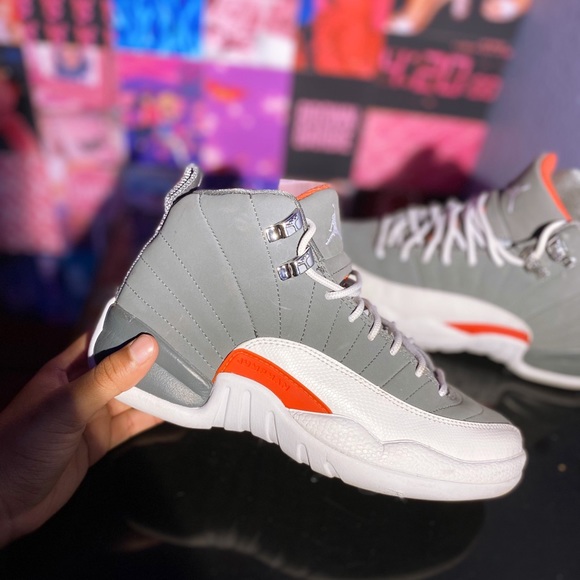 beautiful air jordan retro cool grey 12s - Picture 2 of 5